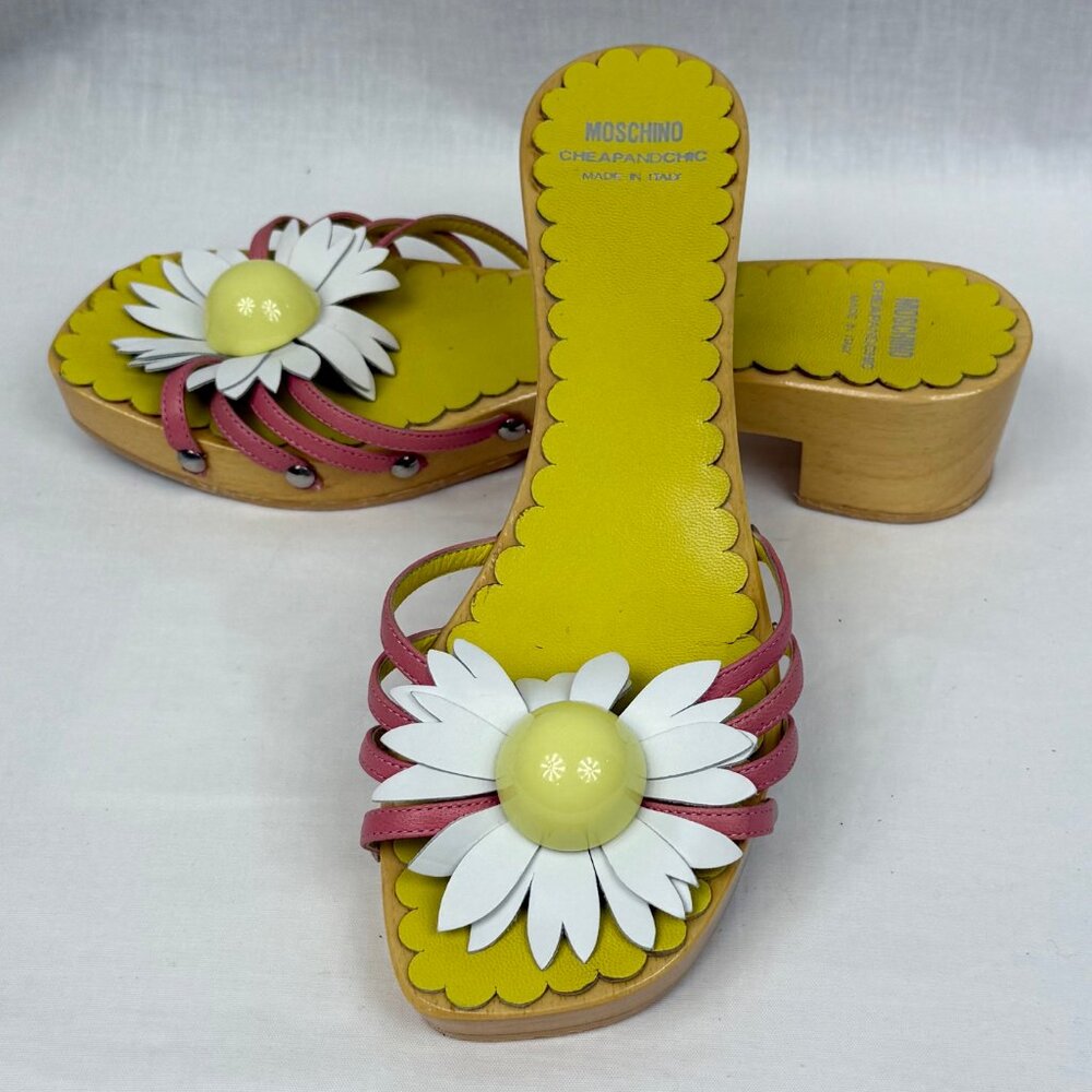 Moschino Cheap & Chic Vintage Platform Daisy Sandals with Wooden Heel, Size US 7 - Picture 3 of 13
